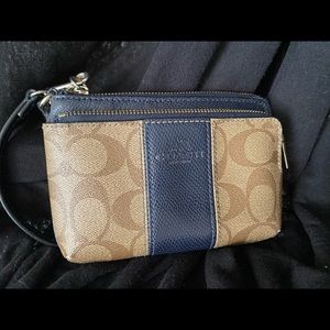 Used Coach Wristlet